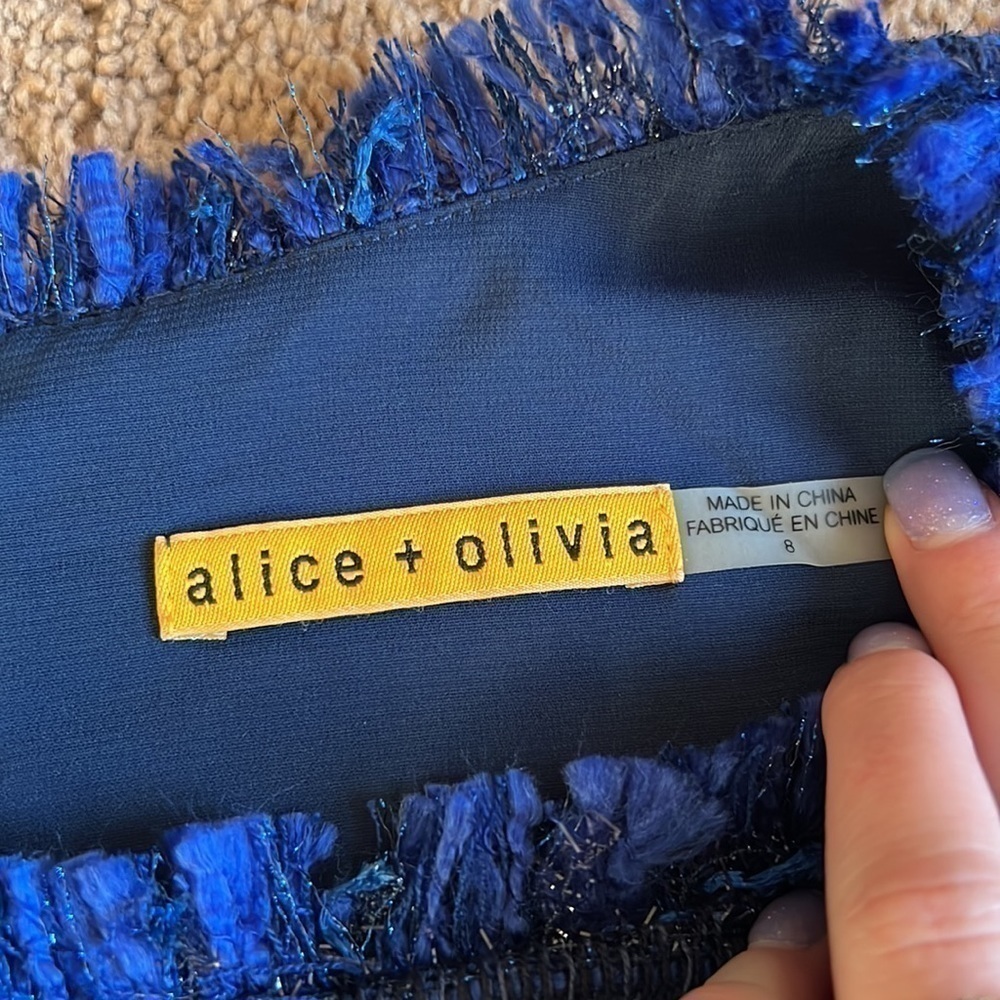 Alice + Olivia Stari Cutout Back Blue Tweed Dress size 8 - Picture 5 of 9